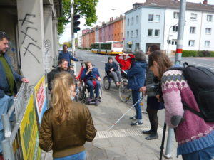 Read more about the article Aktion Mensch: Protesttag offenbart Barrieren im Quartier in und um die Postsiedlung
